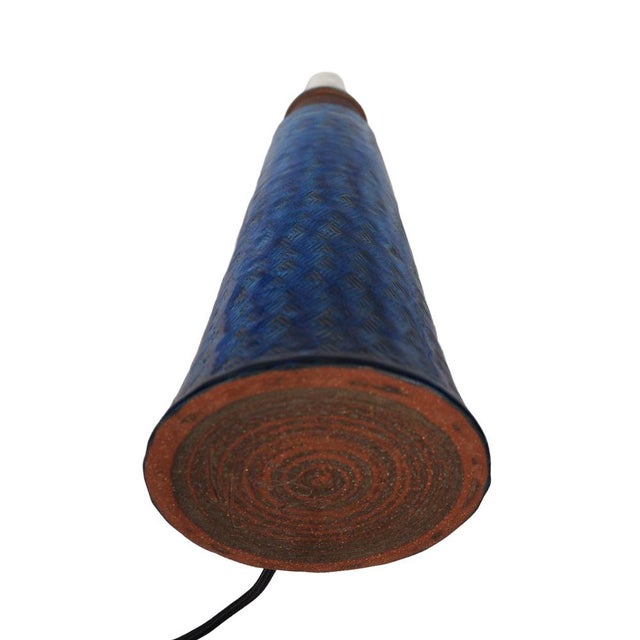 1950s Danish Sculptural Stoneware Table Lamp in Terracotta and Cobalt Blue by Nils Kähler, 1950s For Sale - Image 5 of 14