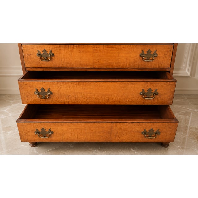 Vintage Colonial Revival Figured Maple Chippendale-Style Highboy Chest For Sale - Image 14 of 15