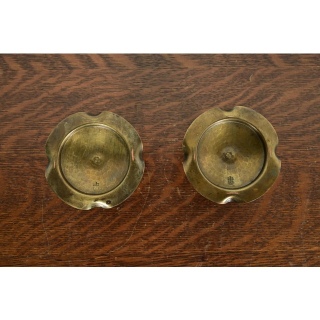 Roycroft Arts & Crafts Hammered Copper Candlesticks, Pair For Sale - Image 9 of 12