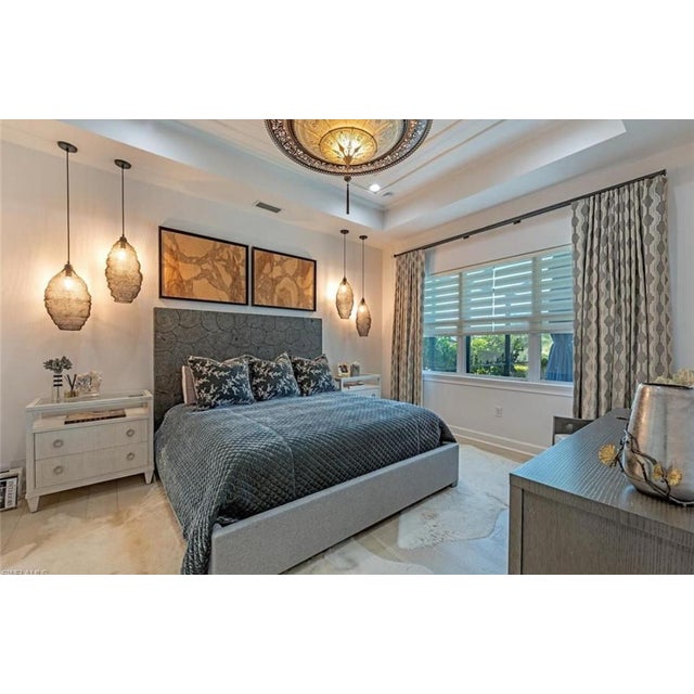 Fortuny Scheherazade 2-Tier Silk Chandelier – Venezia, Italy – Handcrafted Designer Lighting For Sale - Image 13 of 15