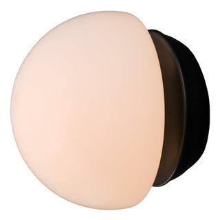 Italian Mushroom Table Lamp in Opaline Glass and Metal, 1960s For Sale