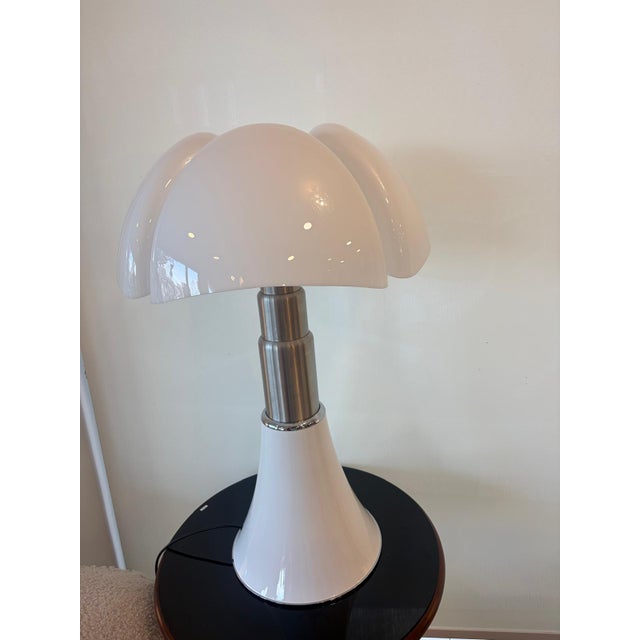 Pipistrello 620 Table Lamp by Gae Aulenti for Martinelli Luce, 1990s For Sale - Image 9 of 13