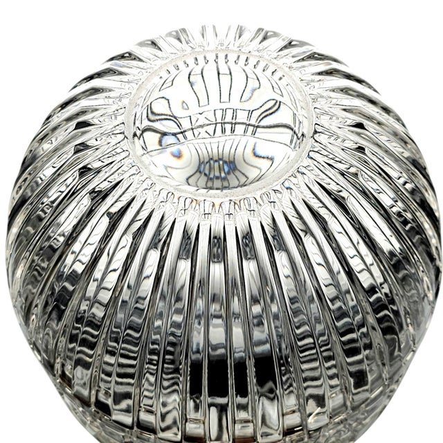 Glass Attributed Tiffany & Co. Atlas Crystal Centerpiece Bowl, 9.75", C. 1995–2005 For Sale - Image 7 of 16