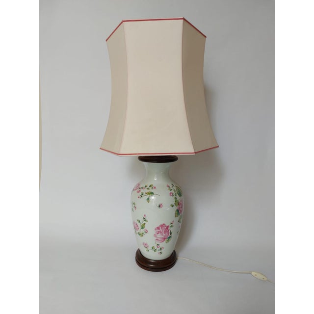 Epoque Table Lamp with Flowers, 1960s For Sale - Image 13 of 18