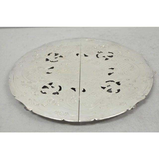 Vintage Gorham YC49-1 Victorian Silver Plated Expanding Pot Trivet Hot Plate. Circa Mid 20th Century. Measurements: 0.75"...