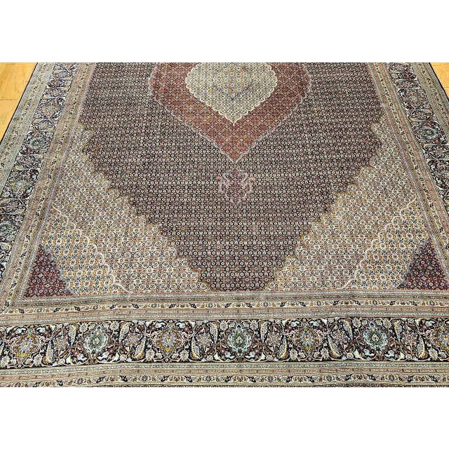 Early 20th Century Tabriz Mahi Rug For Sale - Image 13 of 18