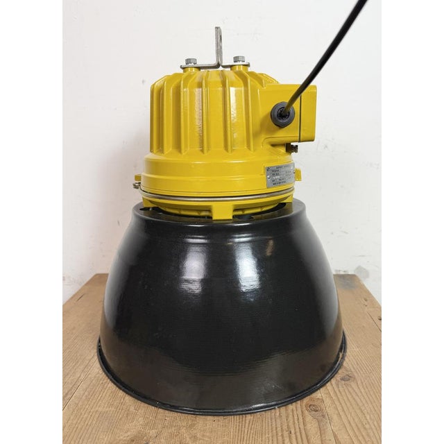 Industrial Yellow Explosion Proof Lamp with Black Enameled Shade from Elektrosvit, 1990s For Sale - Image 16 of 18