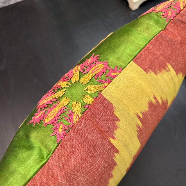 Silk Hand Embroidered Suzani and Ikat Hand Dyed Pillow With New Insert For Sale - Image 10 of 10