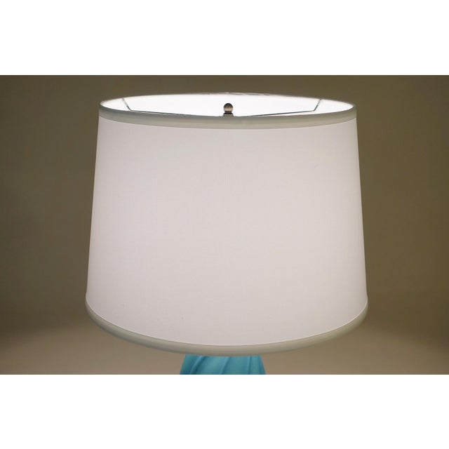Ceramic 1950s Mid Modern Van Briggle Aqua Swirl Art Pottery Ceramic Table Lamp Signed For Sale - Image 7 of 10