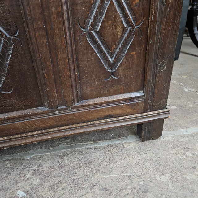 Late 18th Century English Period Oak Carved and Paneled Trunk For Sale - Image 15 of 18