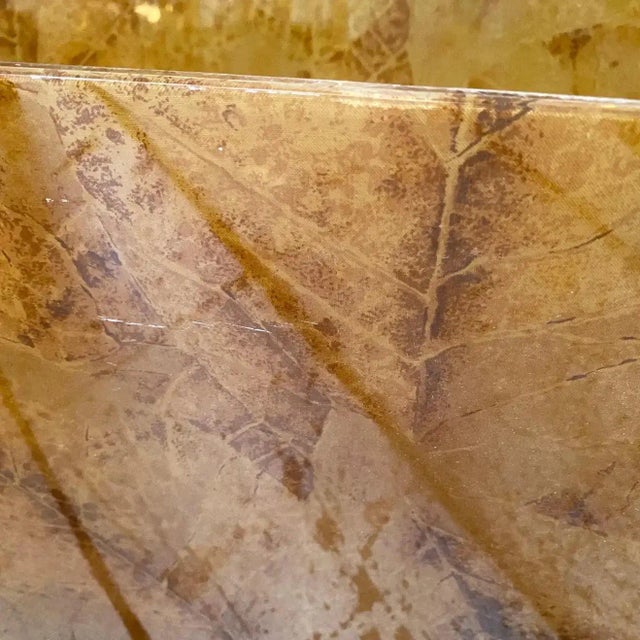 1980s Set of Two Modernist Lucite Italian Magazine Stands For Sale - Image 9 of 13