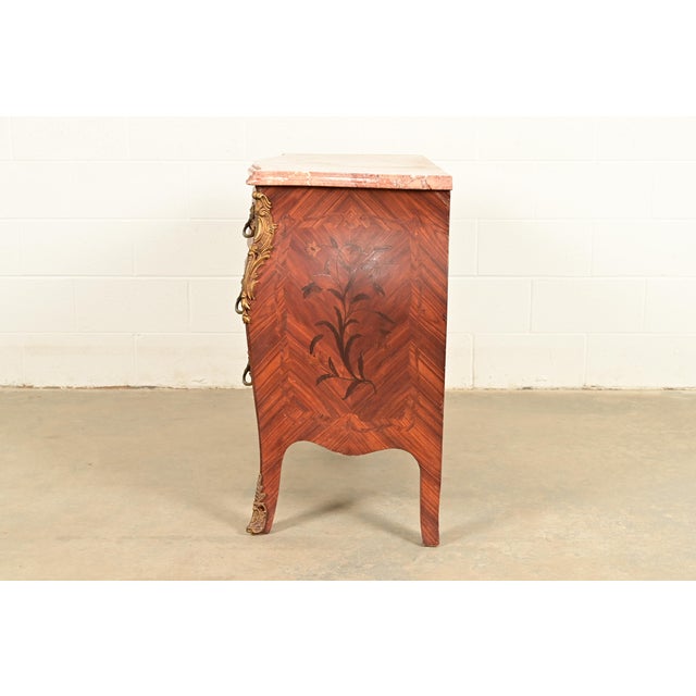 Paul Sormani Style Antique French Provincial Louis XV Kingwood Inlaid Marquetry Marble Top Commode With Mounted Ormolu | Circa 1920s For Sale - Image 14 of 17