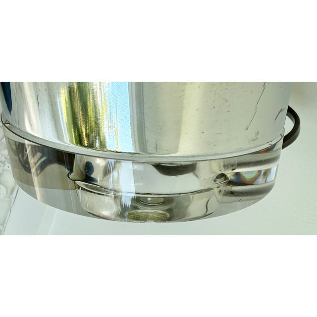 Pair of Chrome & Lucite Cylindrical Table Lamps For Sale - Image 9 of 11