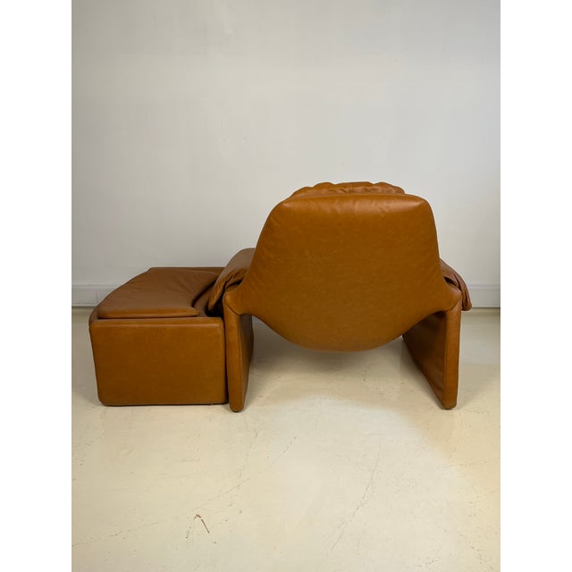 P60 lounge chair by Vittorio Introini for Saporiti, 60s. Metal frame with leather upholstery. this set was reupholsterd...