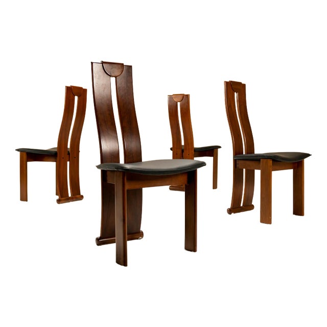 Dining Chairs in Walnut and Leather in the Style of Scarpa, Italy, 1970s, Set of 4 For Sale