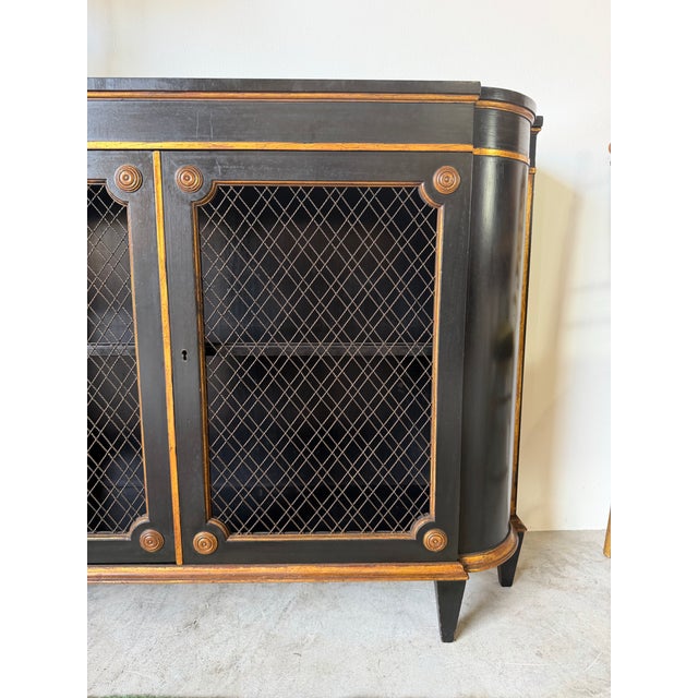 1930s Hollywood Regency Ebonized & Giltwood Wire-Mesh Door Cabinet For Sale - Image 10 of 12