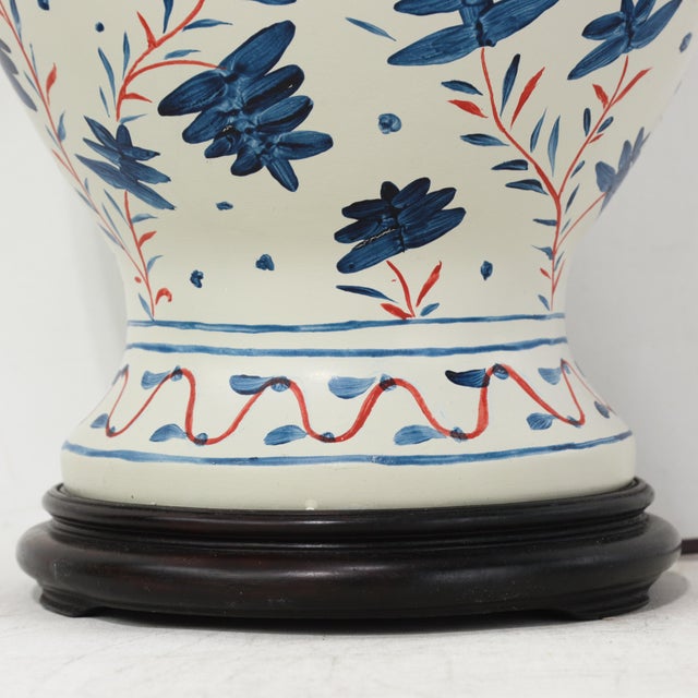 Pair of Vintage Brunschwig & Fils Cadiz Table Lamps - Blue and Cream Ceramic With Boar and Deer Motif For Sale - Image 12 of 15