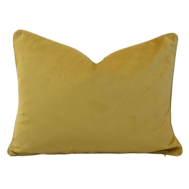Beautiful Designer Trailing Botanical Floral Feather/Down Pillow For Sale In Los Angeles - Image 6 of 6