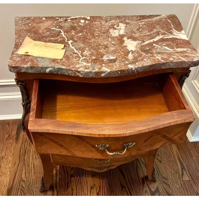 Mid-20th-Century Louis XV Style Rosewood Bombé Commode For Sale - Image 4 of 9