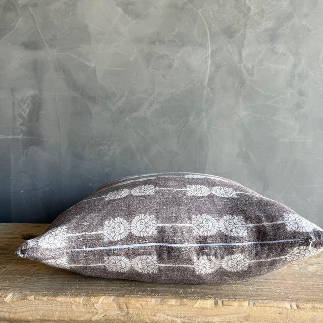 Textile Nadia Floral Linen Pillow For Sale - Image 7 of 9