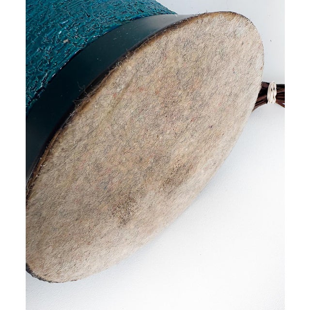 Metal Mid 20th Century Mid-Century Modern Textured Glazed Pottery Table Lamps, Pair, Bitossi Style For Sale - Image 7 of 7