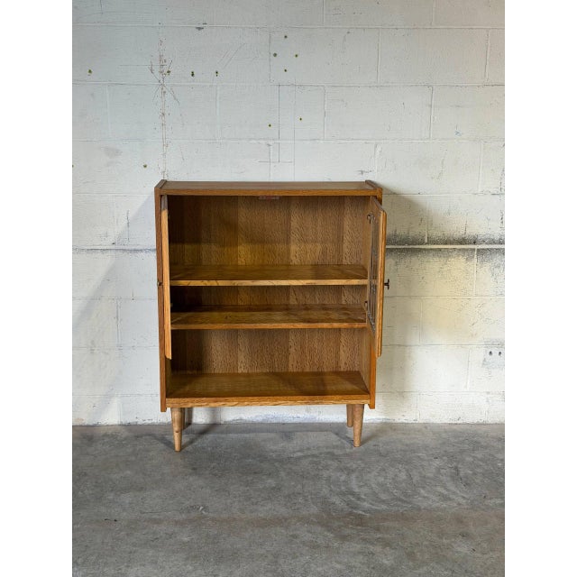 1960s Oak Glass Cabinet With Open Shelf Danish Mid-Century Modern 1960s For Sale - Image 5 of 11