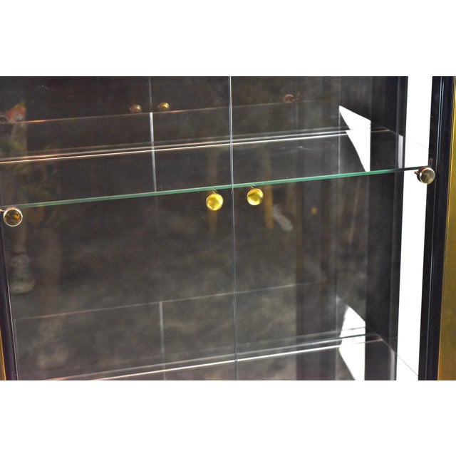 Mid 20th Century Mastercraft Mid-Century Brass & Black Lacquer Lighted Vitrine Display Cabinet For Sale - Image 5 of 12