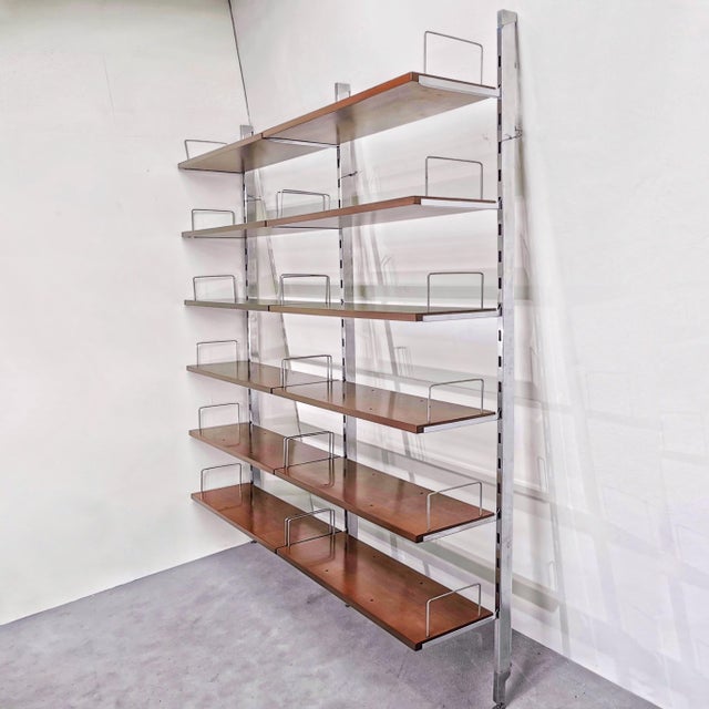 Mid-Century Modern Vintage Bookcase in Steel and Walnut from Mim Roma, 1970s, Set of 2 For Sale - Image 3 of 18