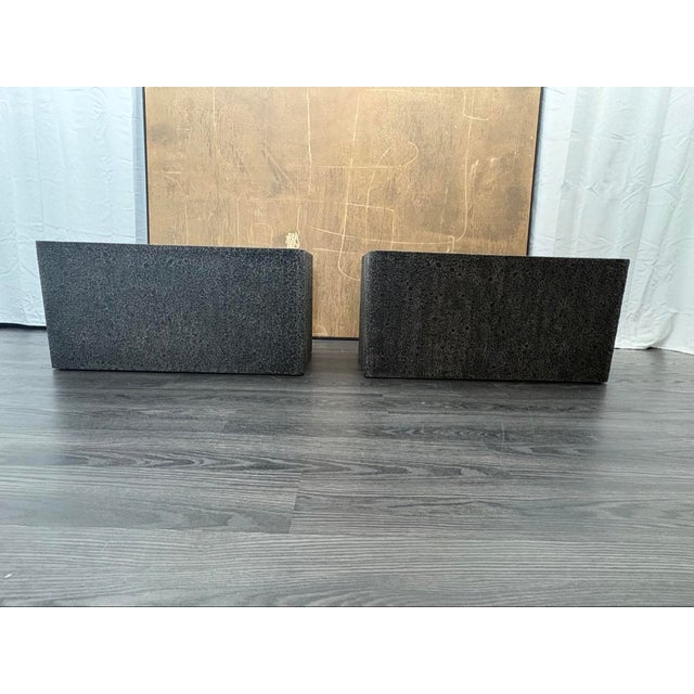 Rh Paxos Square Planter – Size F 39½"w × 19½"d × 19½"h | Carbon | Set of 2 | Upscale Staging For Sale - Image 15 of 18