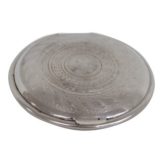 Richard Hudnut Powder Compact Engraved Silver Tone Art Deco Pocket Mirror 4775b For Sale