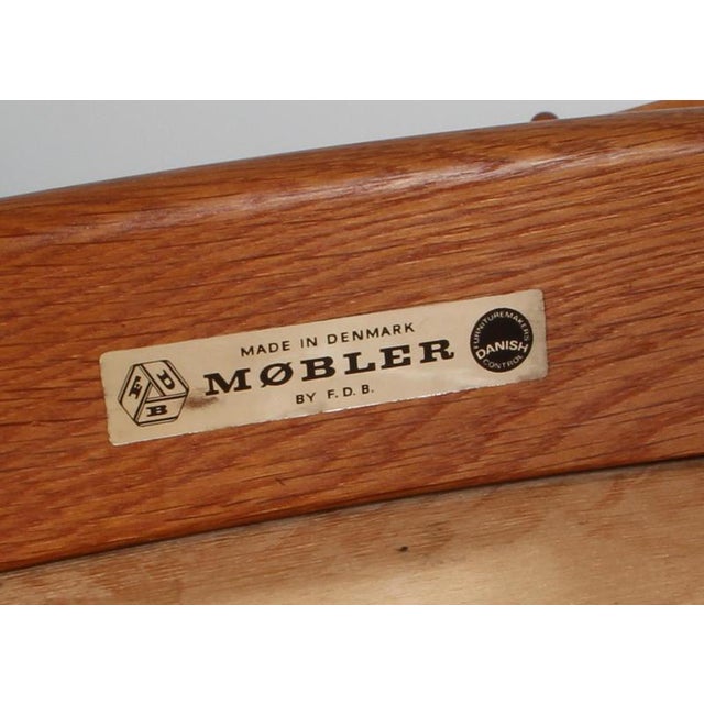 Wood Oak and Leather Dining Armchairs attributed to Poul Volther for FDB, 1970s, Set of 6 For Sale - Image 7 of 8