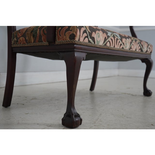 Vintage Dolphin Carved Back Clawfoot Mahogany Settee For Sale In Philadelphia - Image 6 of 18