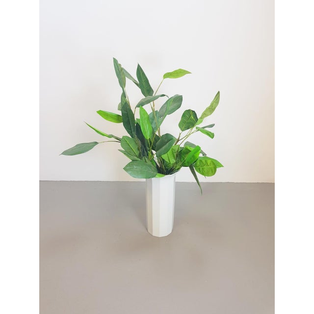 Large Floor Vase in Porcelain by Tapio Wirkkala for Rosenthal Polygon Studio Line, Germany, 1980s For Sale - Image 11 of 15