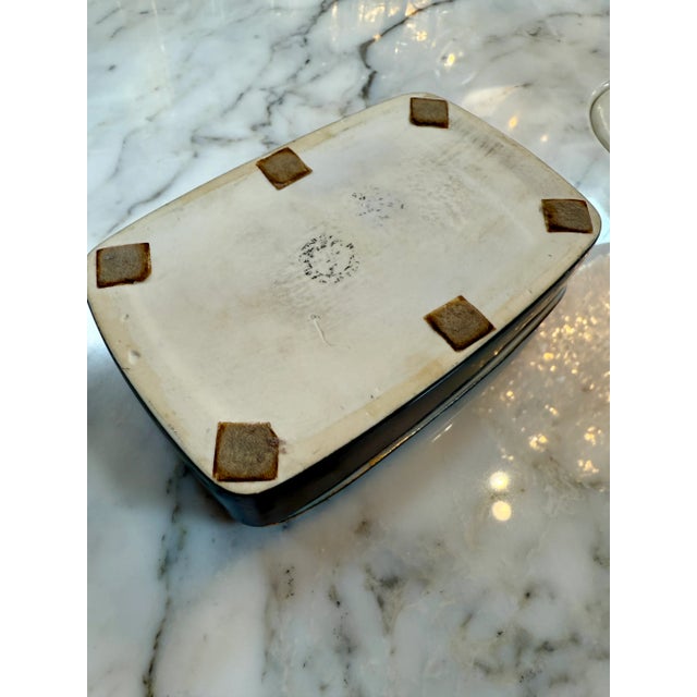 Ceramic Gucci Ceramic Lidded Box With Gilt, Italy 1980s For Sale - Image 7 of 8