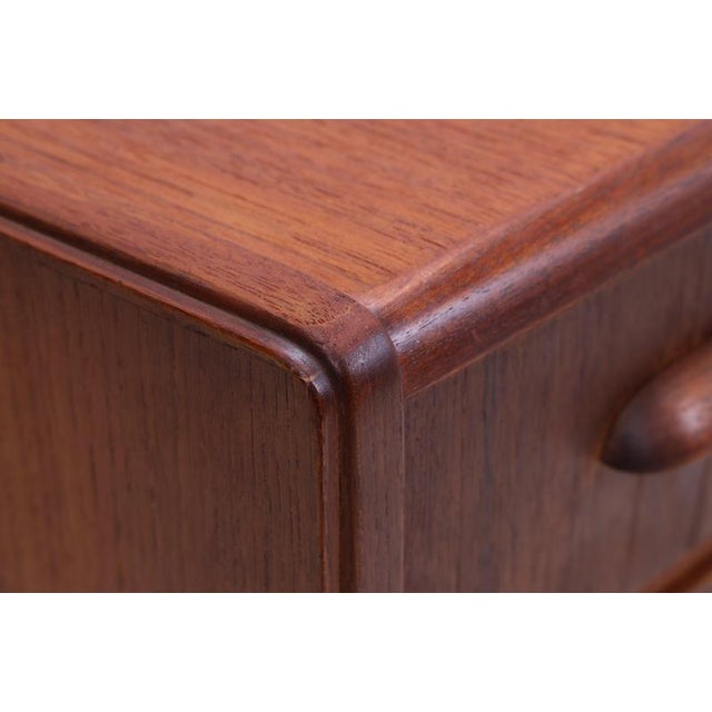 Wood Mid-Century Teak Chest of 6 Drawers For Sale - Image 7 of 13
