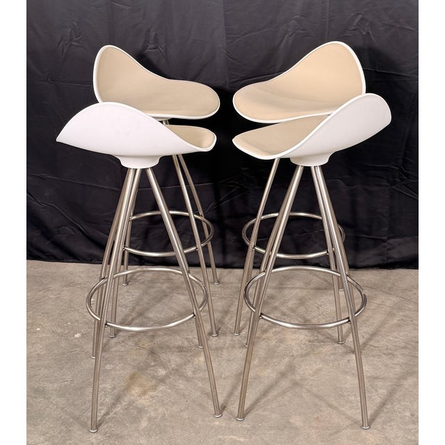 Cream Postmodern Stua Onda Barstools by Jesús Gasca Design Within Reach - Set of 4 For Sale - Image 8 of 10
