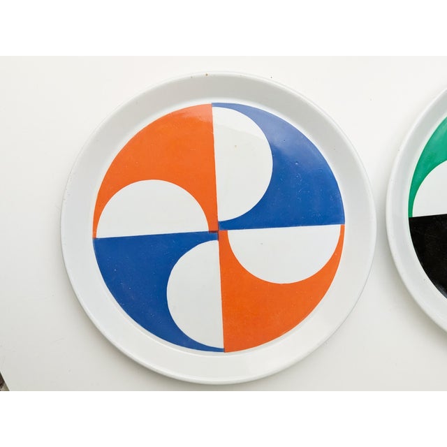Set of 2 decorative plates designed by Gio Ponti for Ceramica Franco Pozzi from the "Fantasia Italiana" serie. Good...