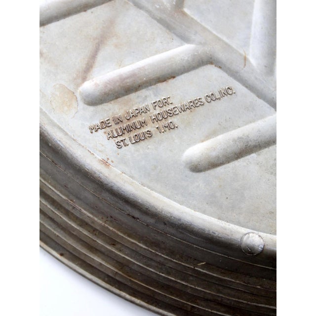 Mid Century Sizzler Plates Set of 4 For Sale - Image 9 of 11