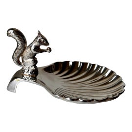 Example of Trays