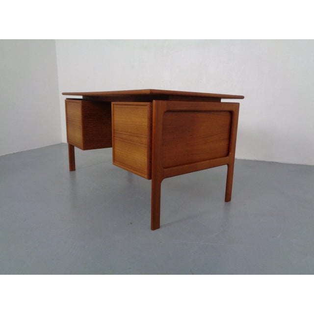 1960s Teak Desk from Gasvig GV Møbler, Denmark, 1960s For Sale - Image 5 of 17