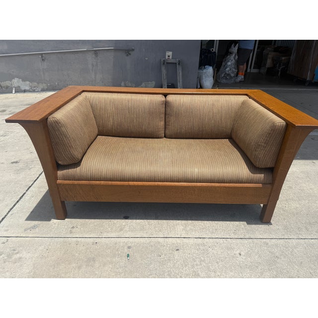 Stickley Craftsman Prairie Settle Loveseat sold as found in vintage condition previously ownedand used. We suggest having...