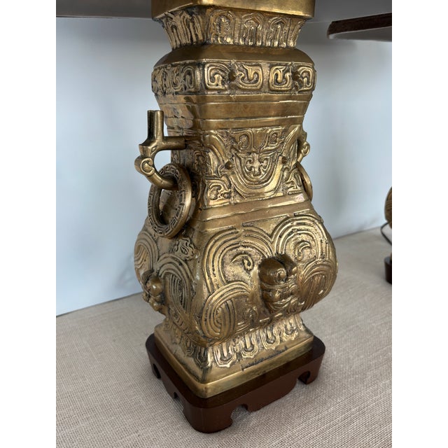 1950s Vintage Pair Asian Archaic Brass Urn Lamps James Mont Style With Linen Shades For Sale - Image 5 of 15