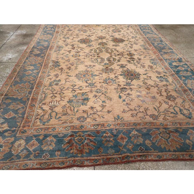 Galerie Shabab Collection Mid-20th Century Turkish Oushak Room Size Carpet For Sale In New York - Image 6 of 8