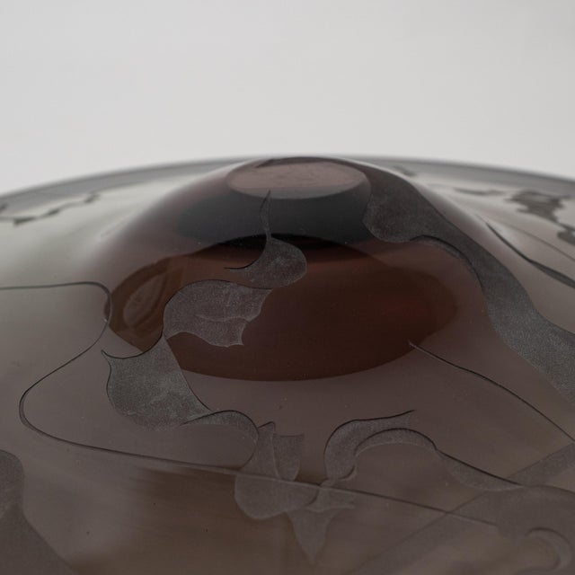 Amethyst Vandenlaan & Bliss Signed Etched Studio Glass Centerpiece Bowl For Sale - Image 8 of 8