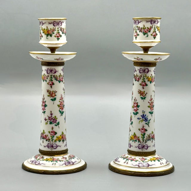 Louis XVI Revival Porcelain Candlesticks with Floral Garlands and Gilt Metal Mounts in the style of Sèvres, 1890s, Set of 2 For Sale - Image 10 of 18