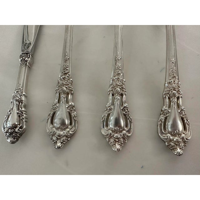 Lunt Sterling silver 4 pc serving set in the “Eloquence” pattern Introduced in 1952. You will receive 2 Serving spoons , 1...
