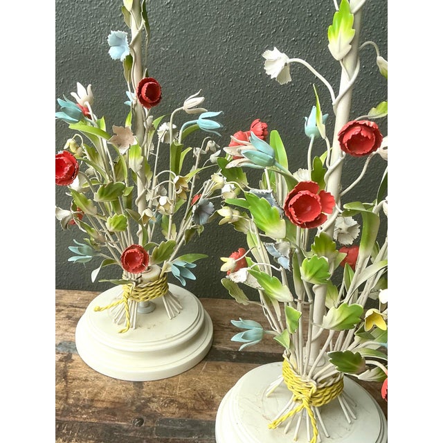 Vintage Floral Bouquet Tole Table Lamps - Pair For Sale - Image 14 of 18