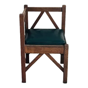 Early 1900s Arts & Crafts Patinated Oak Corner Chair