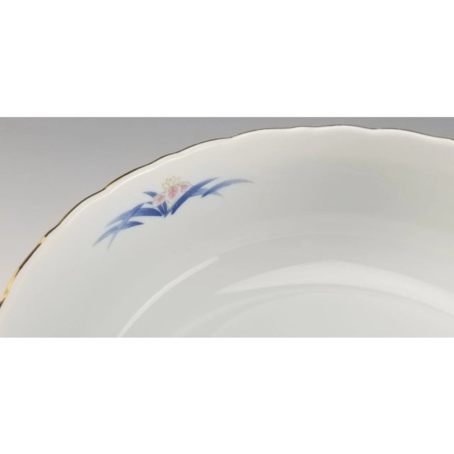 White Vintage Otagiri Serving Bowl For Sale - Image 8 of 12