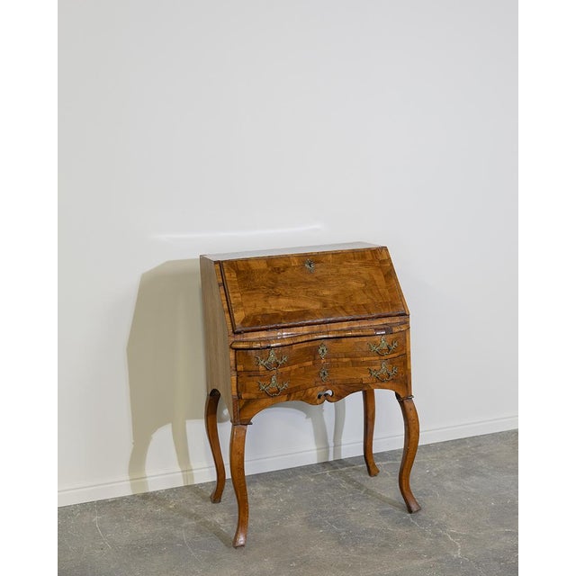 French Provincial 19th Century Louis XV Burled Walnut Secretary Desk For Sale - Image 3 of 9